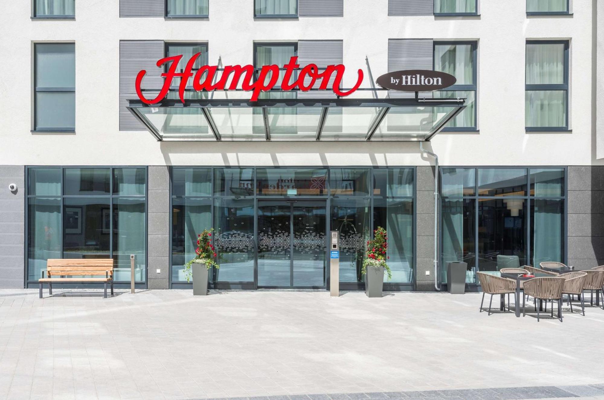 Hampton By Hilton Munich City West Bagian luar foto